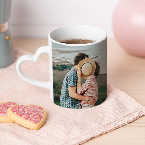 Taza Blanca Cerámica con asa Corazón Personalizada
