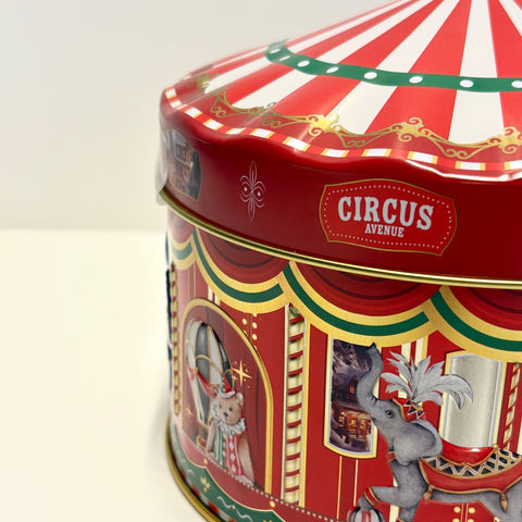 Lata Carroussel Butter Macarons