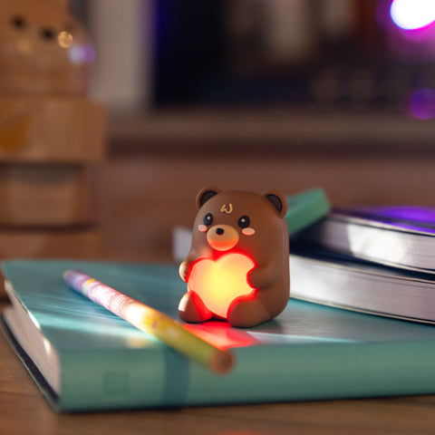 Sacapuntas Luminoso - Heart - Writing is Magic
