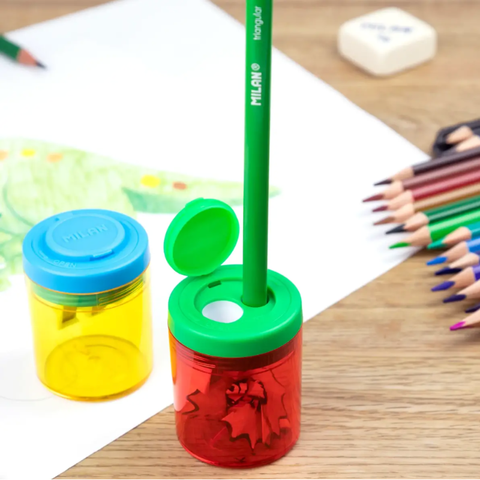 Sacapuntas School de Milan