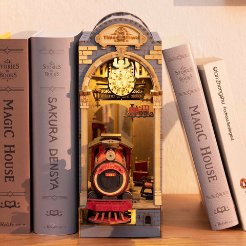 Book Nook DIY Time Travel Rolife