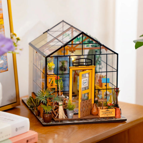 Casa en Miniatura Book Nook DIY - Casa de Flores de Cathy Rolife