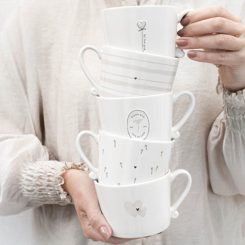Taza Daisies Bastion Collections