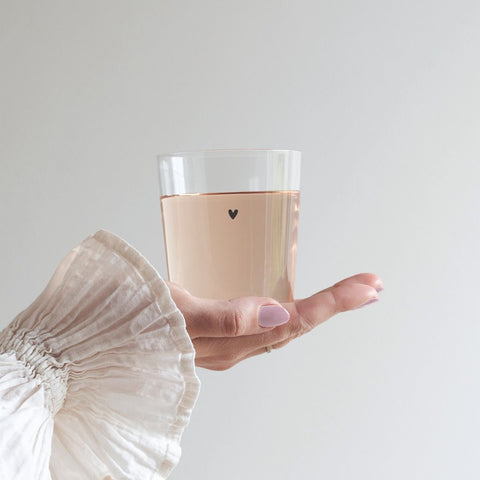 Vaso de cristal con corazón